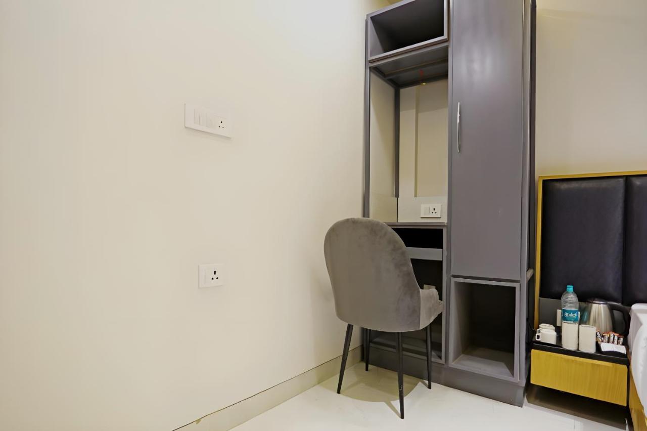 Hotel Apple Villa - Near Delhi Airport With Free Airport Transsfer New Delhi Exterior photo