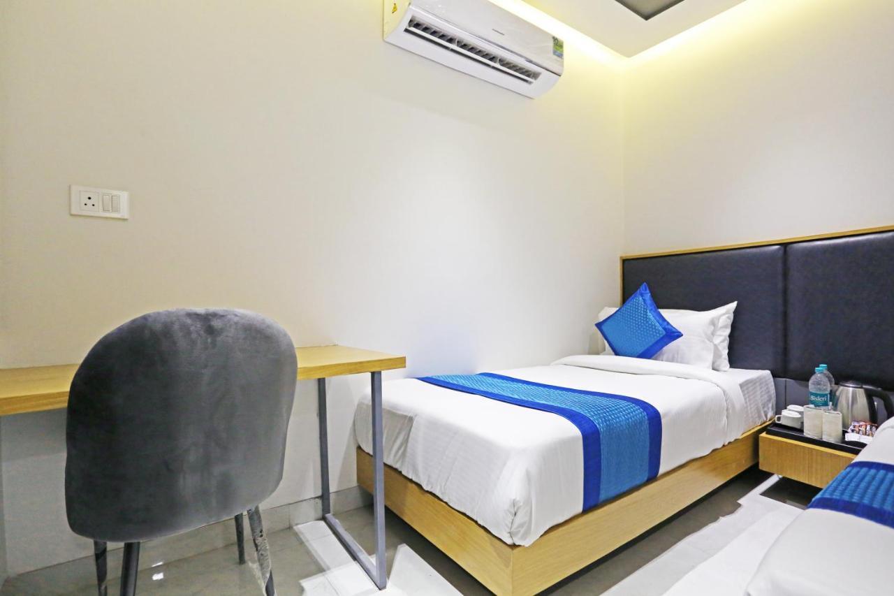 Hotel Apple Villa - Near Delhi Airport With Free Airport Transsfer New Delhi Exterior photo
