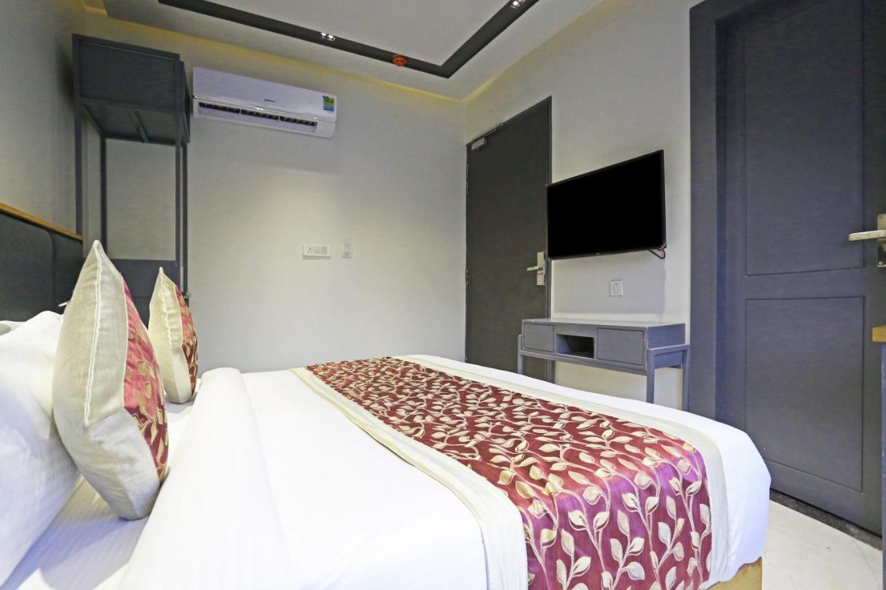Hotel Apple Villa - Near Delhi Airport With Free Airport Transsfer New Delhi Exterior photo