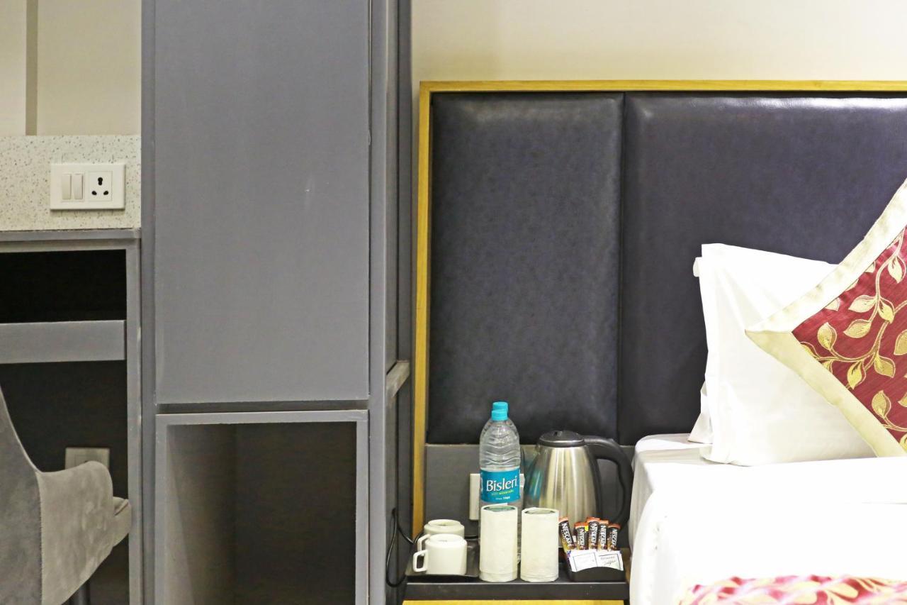 Hotel Apple Villa - Near Delhi Airport With Free Airport Transsfer New Delhi Exterior photo